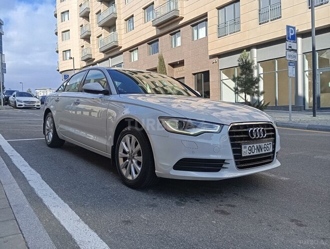 Audi A6 2015, 142,698 km - 2.0 l - Bakı