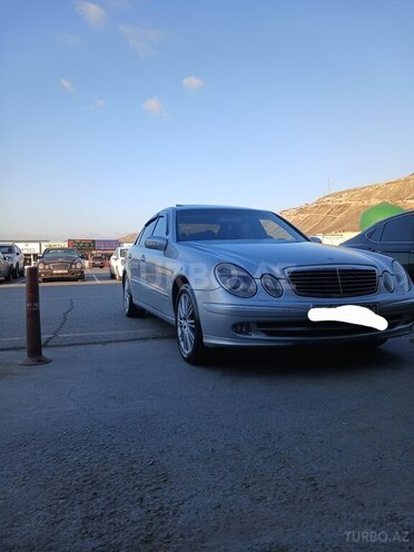 Mercedes E 220 2002, 516,000 km - 2.2 l - Sumqayıt