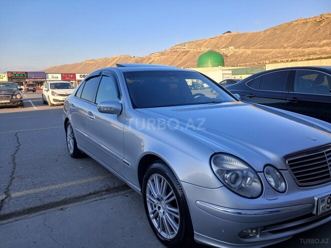 Mercedes E 220 2002, 516,000 km - 2.2 l - Sumqayıt
