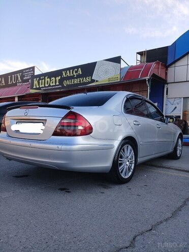 Mercedes E 220 2002, 516,000 km - 2.2 l - Sumqayıt