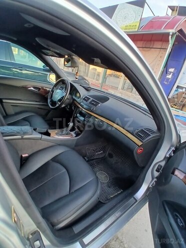 Mercedes E 220 2002, 516,000 km - 2.2 l - Sumqayıt