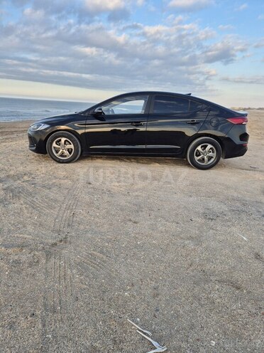 Hyundai Avante 2015, 223,000 km - 1.6 л - Bakı