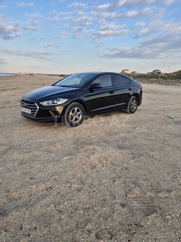 Hyundai Avante 2015, 223,000 km - 1.6 л - Bakı