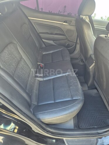 Hyundai Avante 2015, 223,000 km - 1.6 л - Bakı