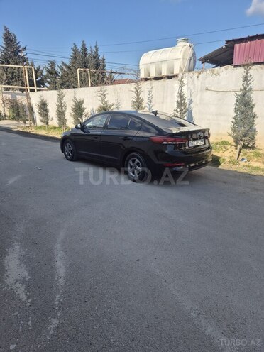 Hyundai Avante 2015, 223,000 km - 1.6 л - Bakı