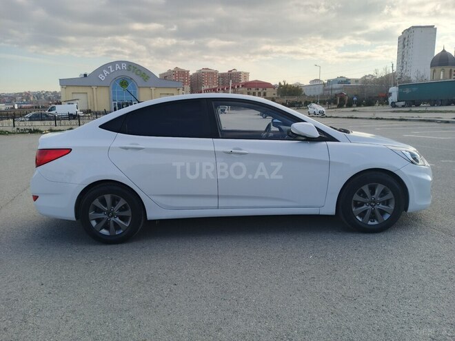 Hyundai Accent 2018, 168,000 km - 1.4 l - Bakı