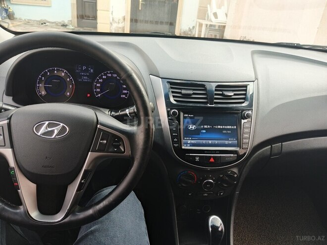 Hyundai Accent 2018, 168,000 km - 1.4 l - Bakı