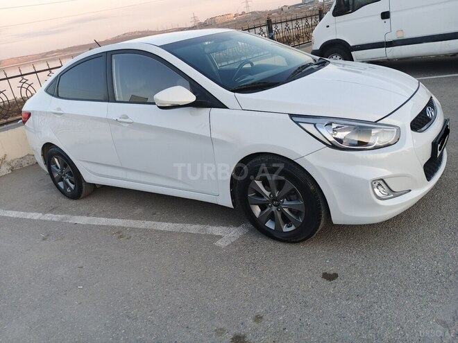 Hyundai Accent 2018, 168,000 km - 1.4 l - Bakı
