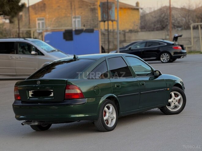 Opel Vectra 1997, 270,000 km - 1.8 l - Bakı