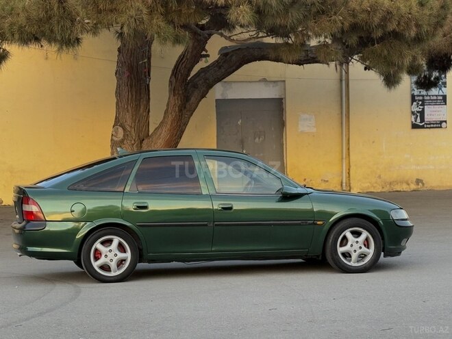Opel Vectra 1997, 270,000 km - 1.8 l - Bakı