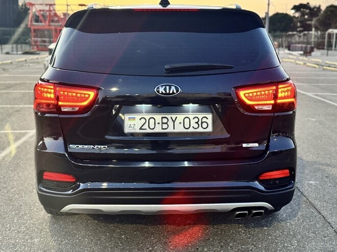 Kia Sorento 2019, 99,000 km - 2.0 л - Bakı