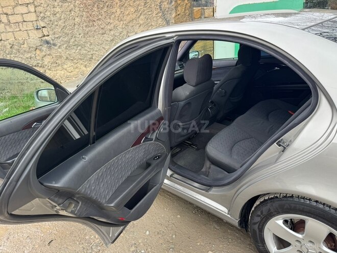 Mercedes E 220 2002, 525,000 km - 2.2 l - Bərdə