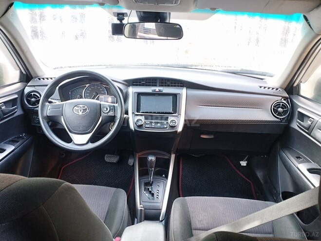 Toyota Corolla Fielder 2019, 136,500 km - 1.5 л - Bakı