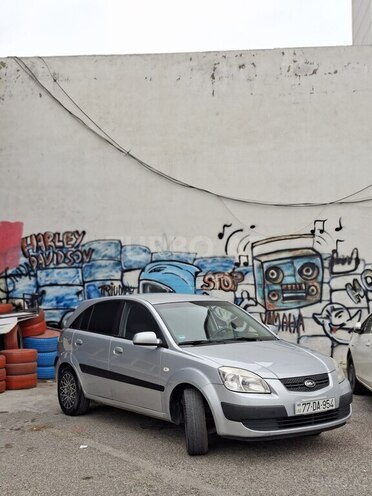 Kia Rio 2005, 250,000 km - 1.4 l - Bakı