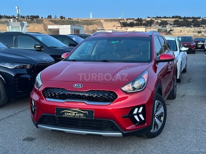 Kia Niro-1