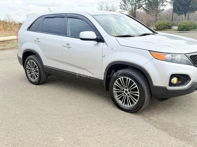 Kia Sorento 2010, 298,000 km - 2.0 l - Tovuz
