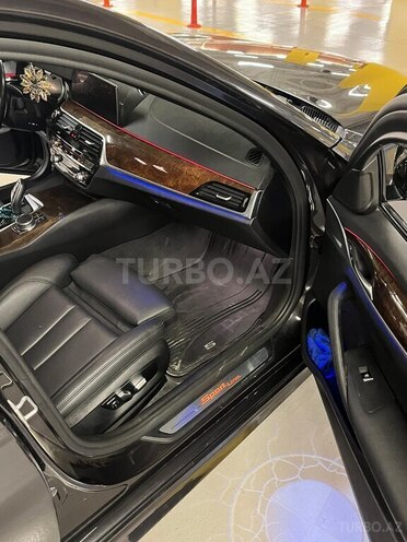 BMW 530 2019, 155,000 km - 2.0 л - Gəncə