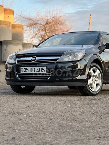 Opel Astra 2009, 235,000 km - 1.4 l - Qazax