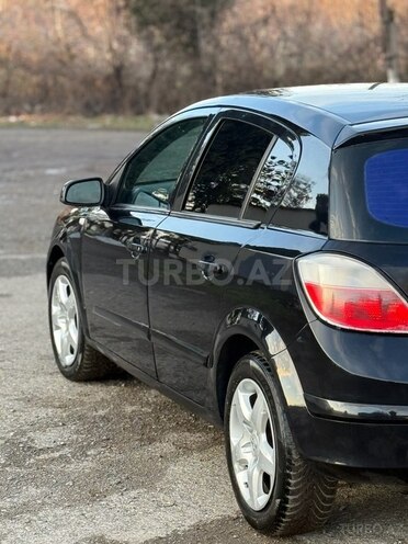 Opel Astra 2009, 235,000 km - 1.4 l - Qazax