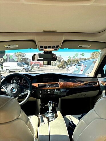 BMW 530-5