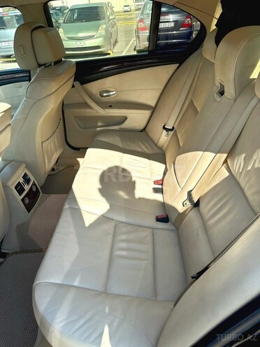 BMW 530-7