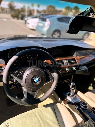 BMW 530-6