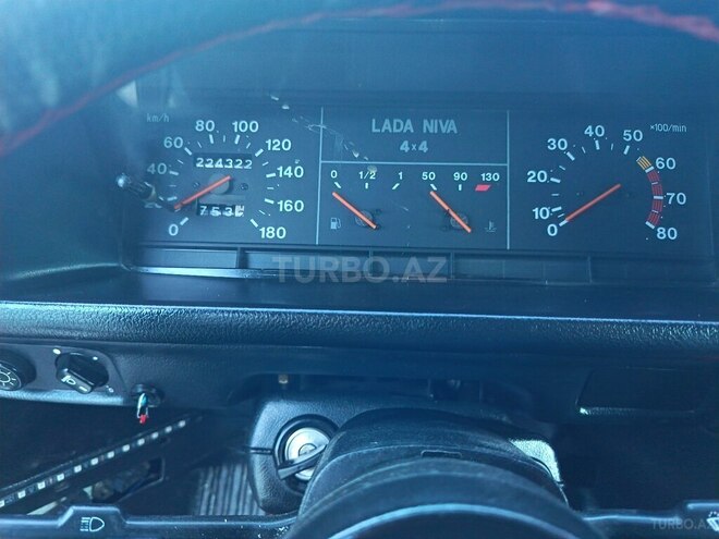 LADA (VAZ) Niva 2006, 224,000 km - 1.7 l - Quba