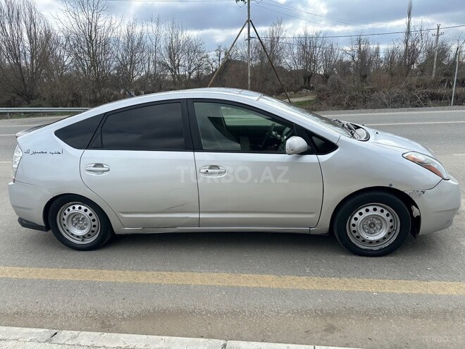 Toyota Prius 2008, 732,252 km - 1.5 l - Zərdab