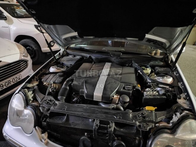 Mercedes C 240 2000, 370,000 km - 2.6 l - Bakı