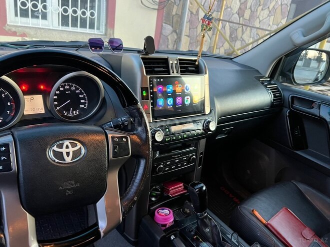Toyota Land Cruiser Prado-14