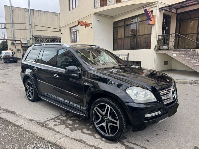 Mercedes GL 550 4MATIC-5