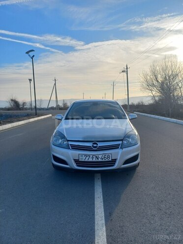 Opel Astra 2007, 300,000 km - 1.3 l - Şəki