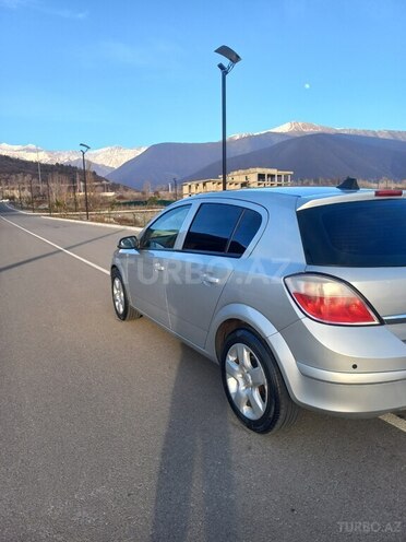 Opel Astra 2007, 300,000 km - 1.3 l - Şəki