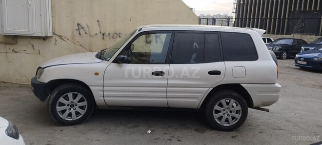 Toyota RAV4 1996, 237,570 km - 2.0 l - Bakı