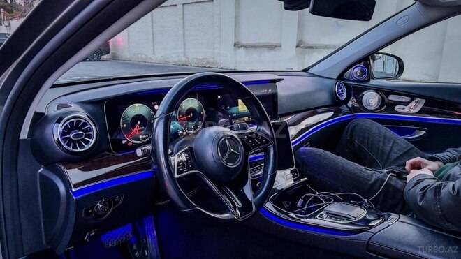 Mercedes E 220 d 2020, 122,654 km - 2.0 l - Bakı
