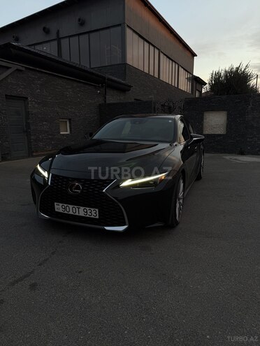 Lexus IS 300-8