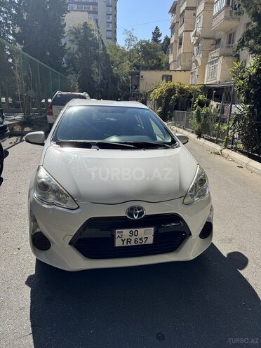 Toyota Aqua 2017, 155,000 km - 1.5 l - Bakı