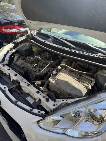 Toyota Aqua 2017, 155,000 km - 1.5 l - Bakı