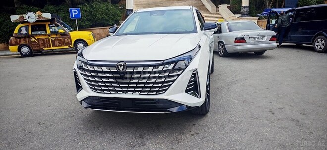 Changan  2025, 4,400 km - 1.5 l - Bakı