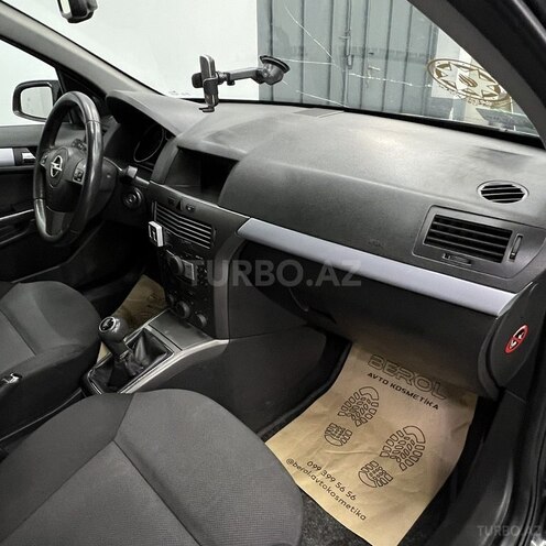 Opel Astra-9