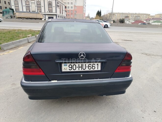 Mercedes C 240 1997, 290,000 km - 2.4 л - Sumqayıt