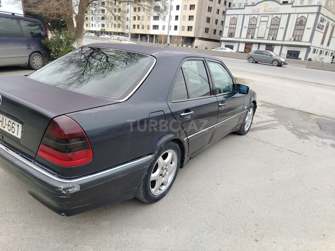 Mercedes C 240 1997, 290,000 km - 2.4 л - Sumqayıt