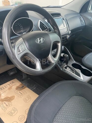 Hyundai ix35 2011, 165,600 km - 2.0 l - Bakı