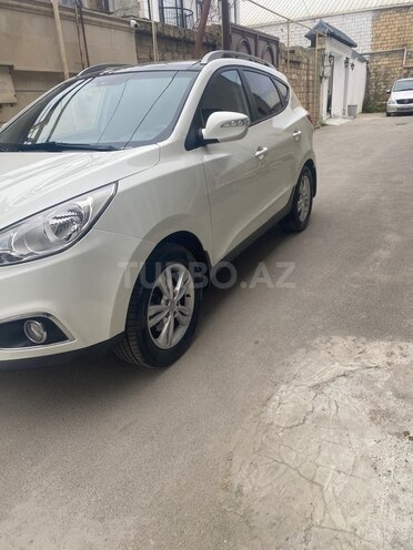 Hyundai ix35 2011, 165,600 km - 2.0 l - Bakı