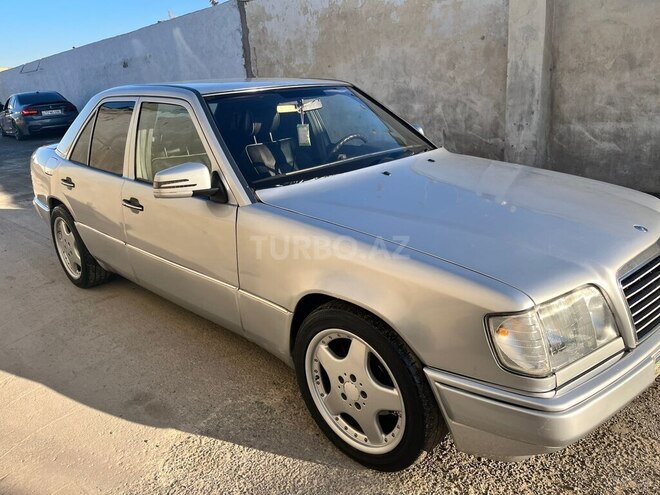 Mercedes 220 E 1992, 295,786 km - 2.2 л - Bakı