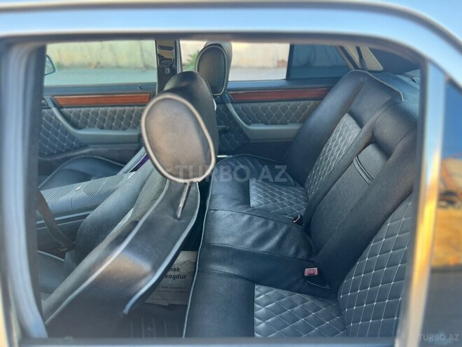 Mercedes 220 E 1992, 295,786 km - 2.2 л - Bakı