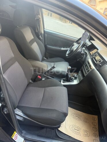 Toyota Corolla 2006, 265,000 km - 1.4 l - Bakı
