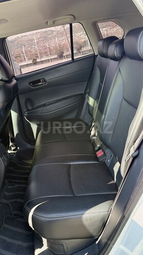 Toyota Corolla Cross 2024, 34,800 km - 2.0 l - Bakı