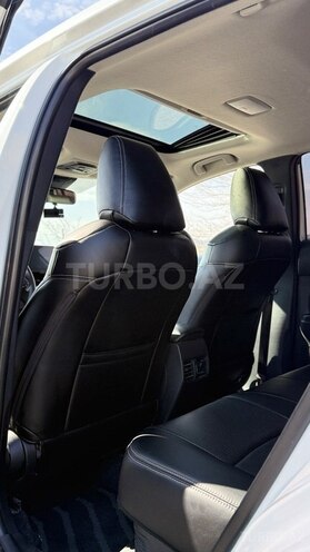 Toyota Corolla Cross 2024, 34,800 km - 2.0 l - Bakı