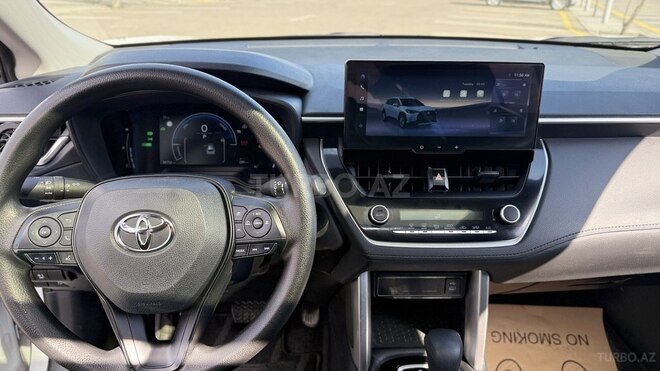 Toyota Corolla Cross 2024, 34,800 km - 2.0 l - Bakı
